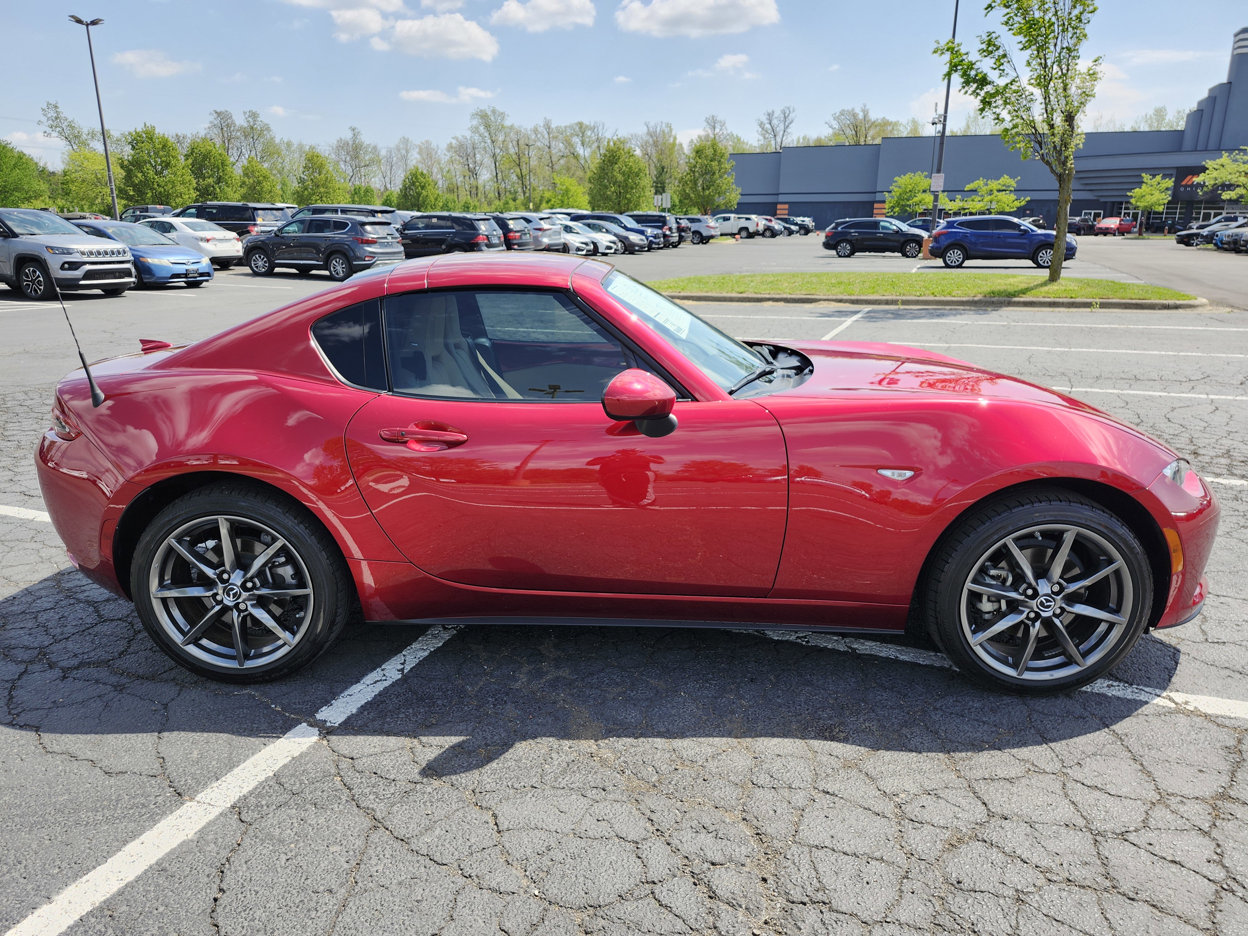 Used 2019 MAZDA MX-5 Miata RF Grand Touring RWD image 25