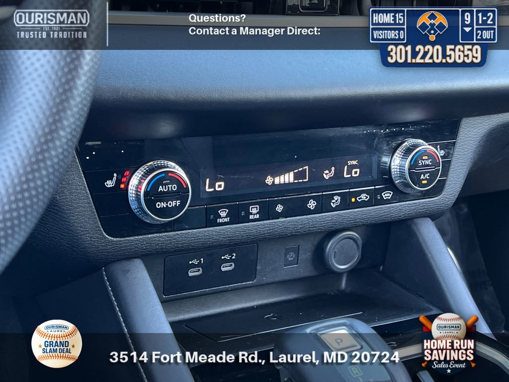 Used 2025 Mitsubishi Outlander SE AWD/4WD image 14