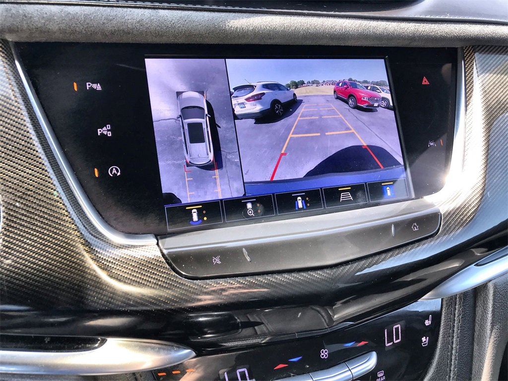 Used 2023 Cadillac XT6 Sport w/ Platinum Package image 17