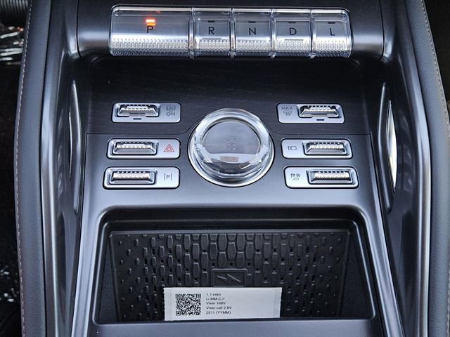 New 2026 Lincoln Nautilus Reserve AWD/4WD image 11