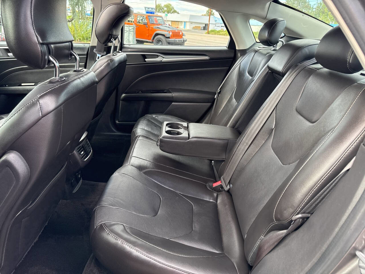 Used 2013 Ford Fusion Titanium image 15