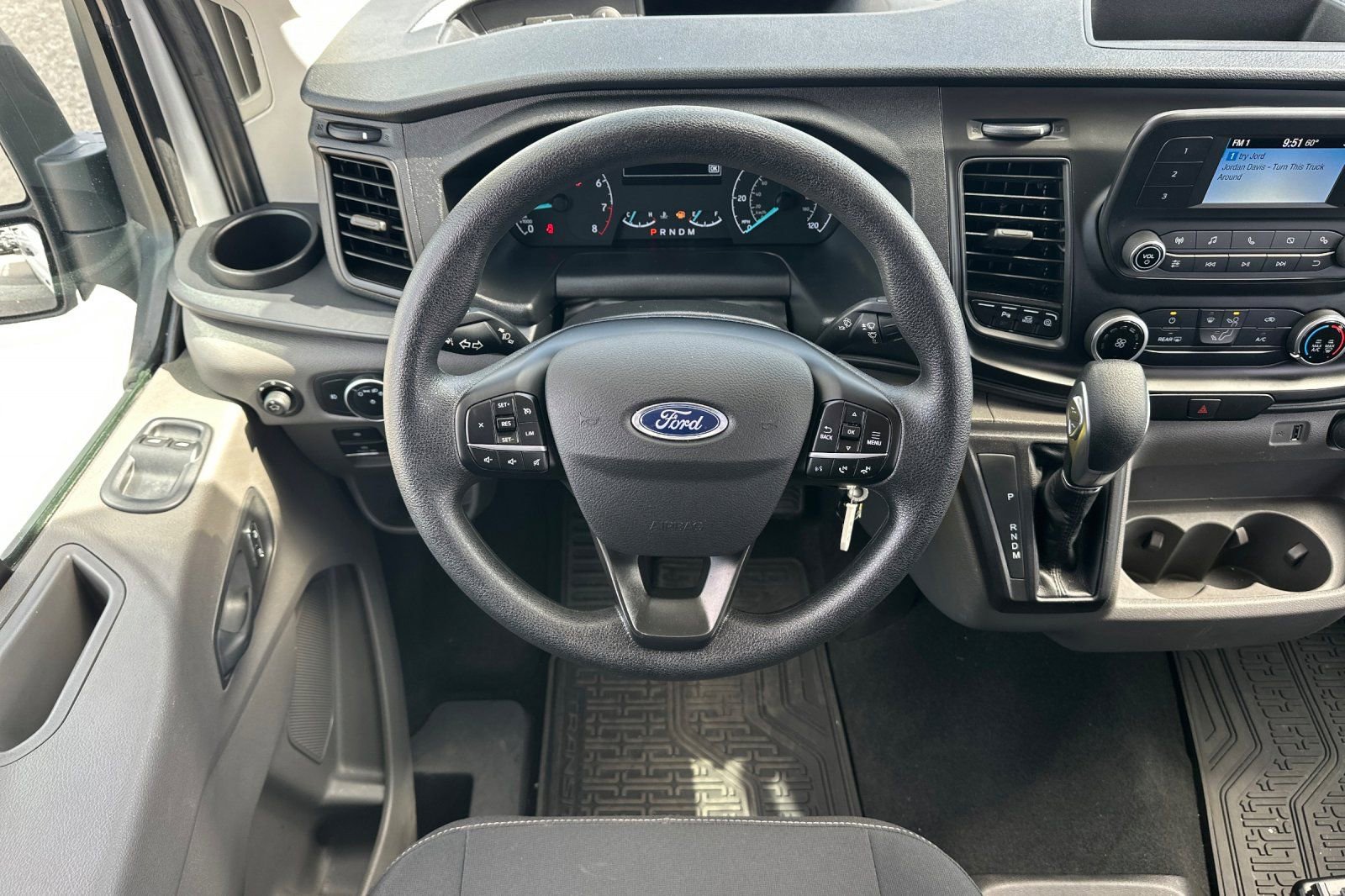 Used 2023 Ford Transit 350 XL image 23