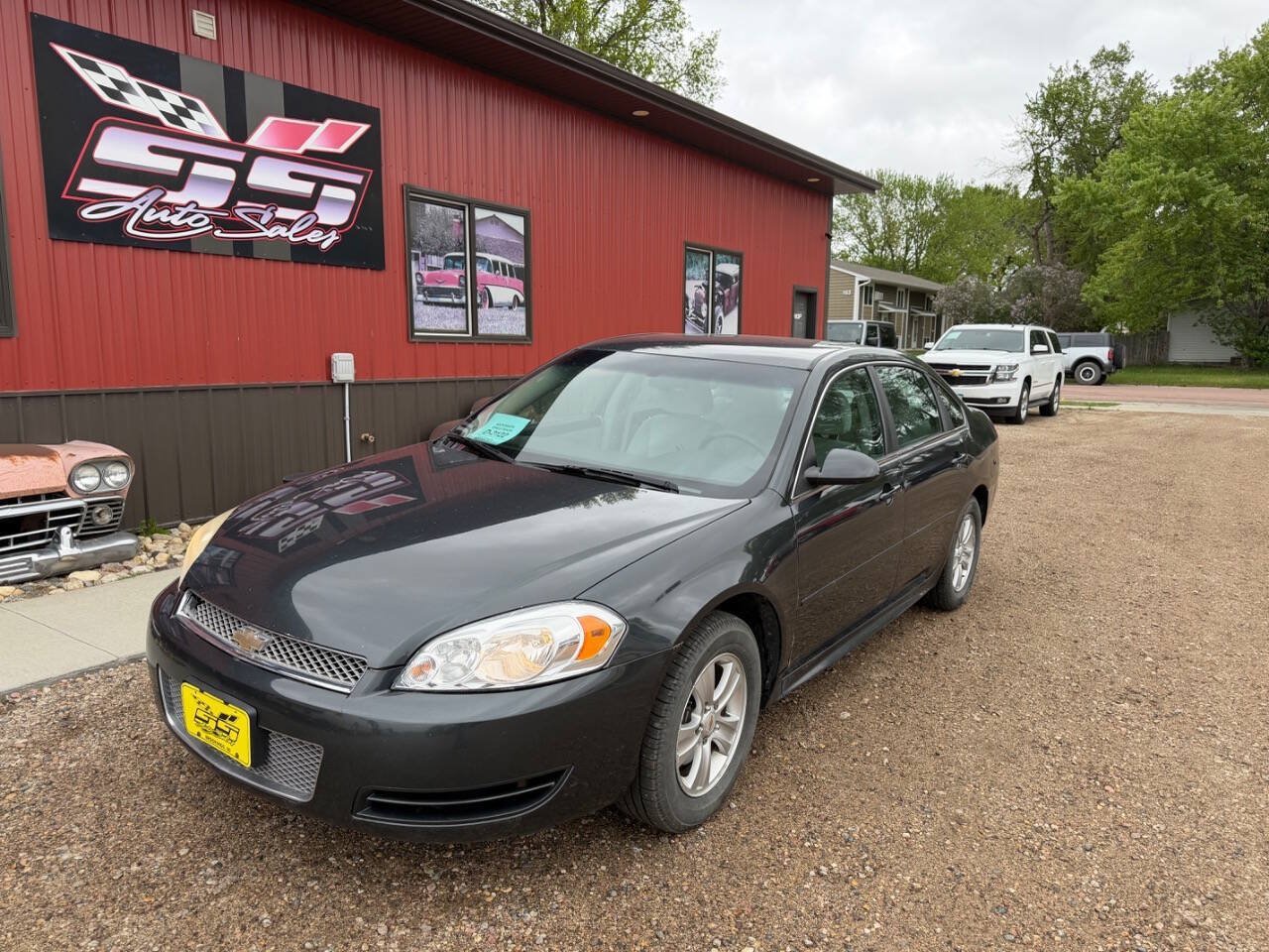 Used 2012 Chevrolet Impala LS FWD image 2