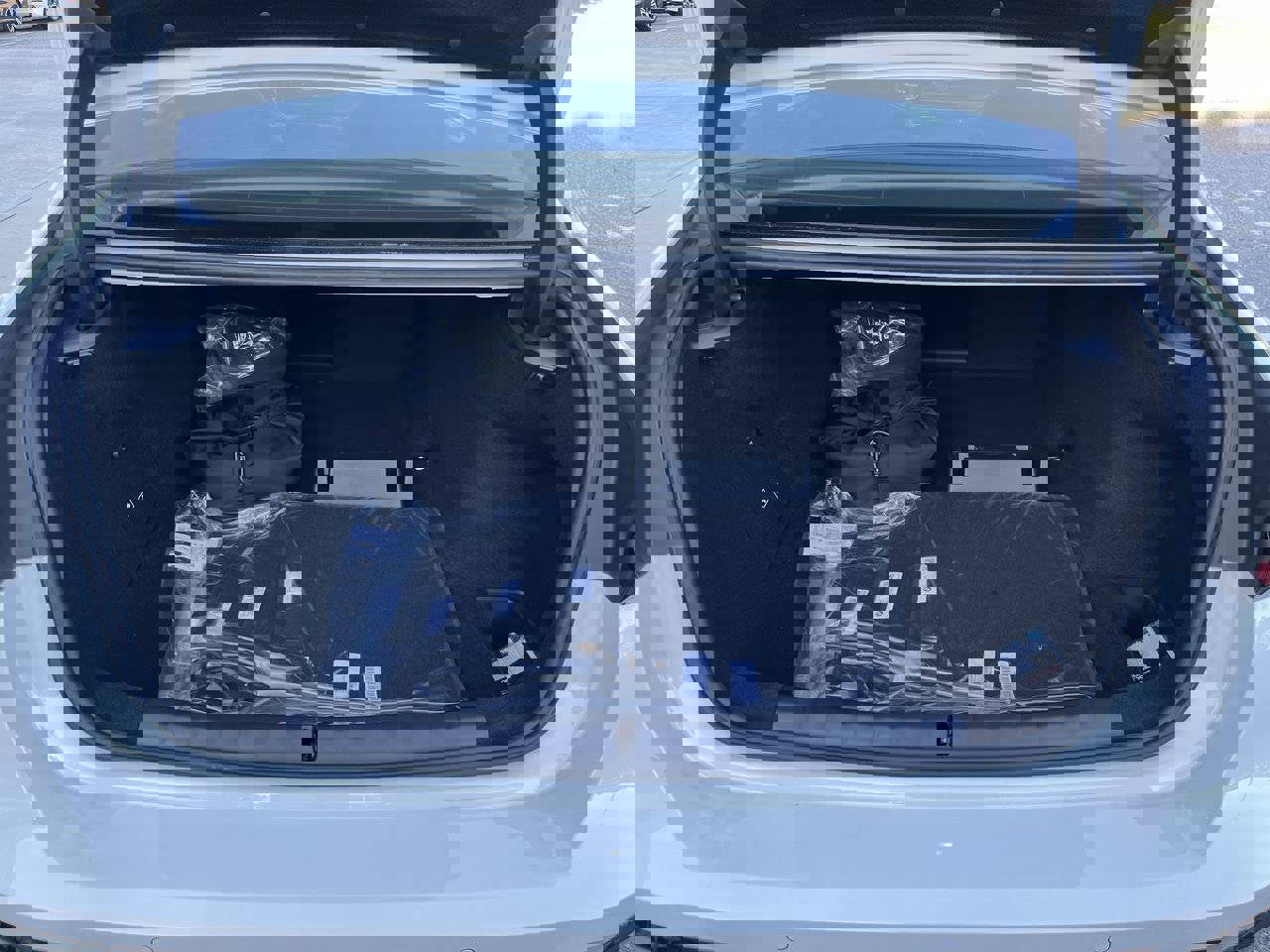 Used 2025 BMW i7 eDrive50 w/ M Sport Package image 35