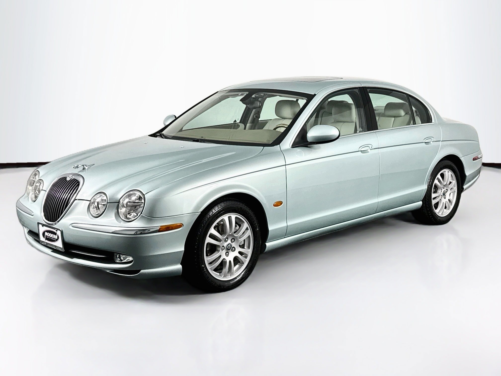 Used 2003 Jaguar S-TYPE 4.2 RWD image 10