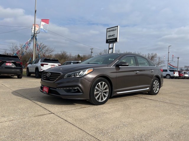 Used 2016 Hyundai Sonata Limited w/ Option Group 05 image 7