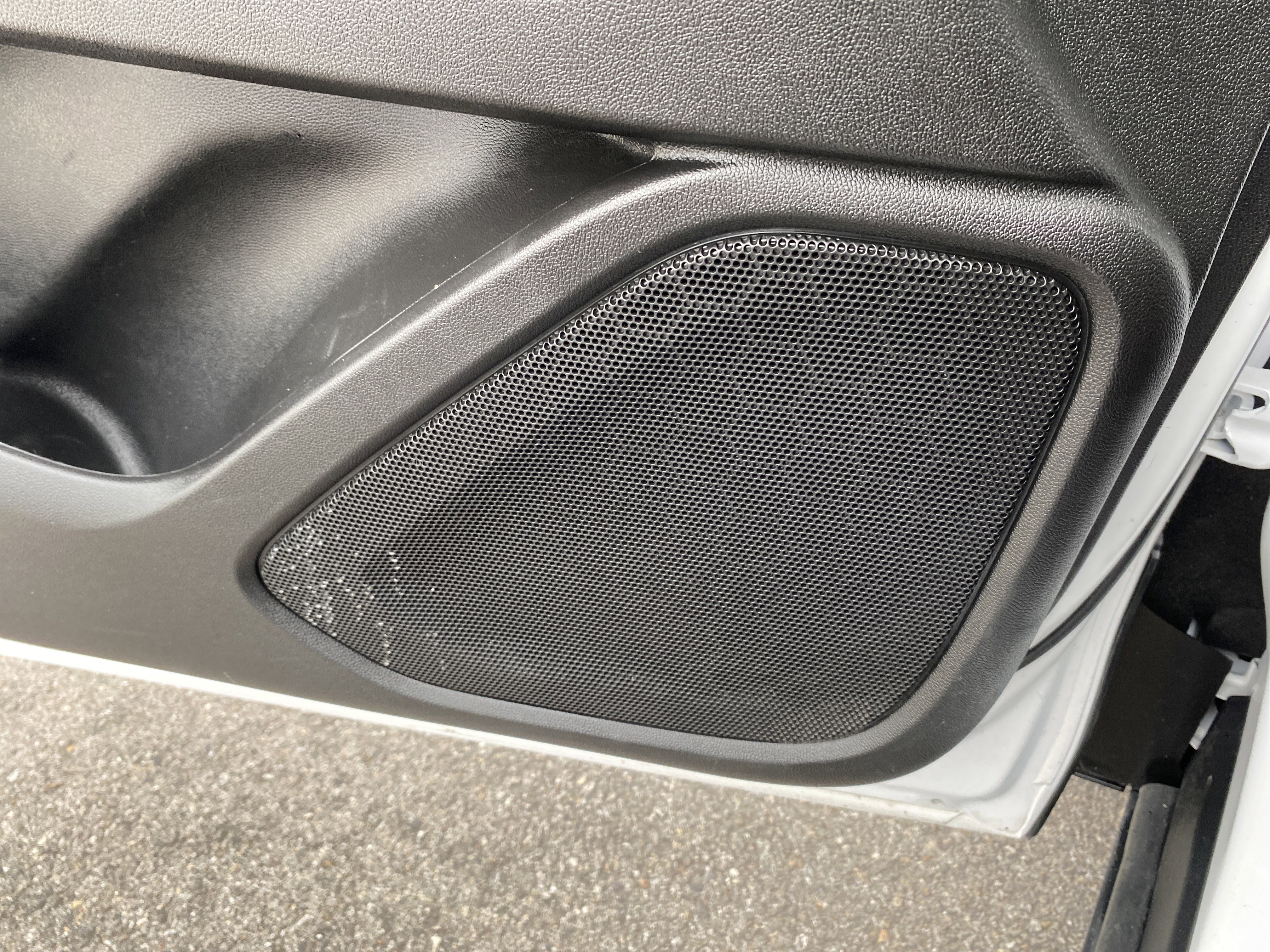 Used 2023 GMC Terrain SLE w/ Driver Convenience Package image 30