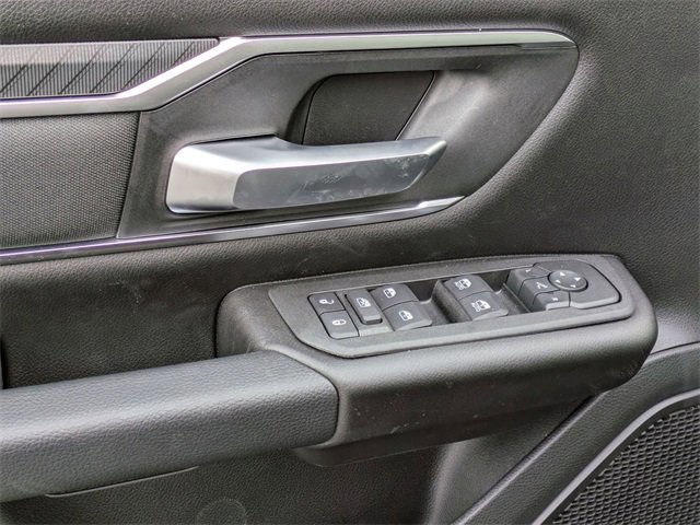 New 2026 RAM 1500 4x4 Crew Cab image 13