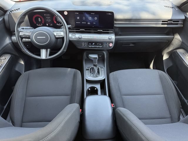 Used 2025 Hyundai Kona SEL FWD image 9