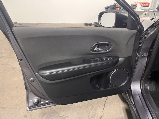 Used 2019 Honda HR-V EX image 24