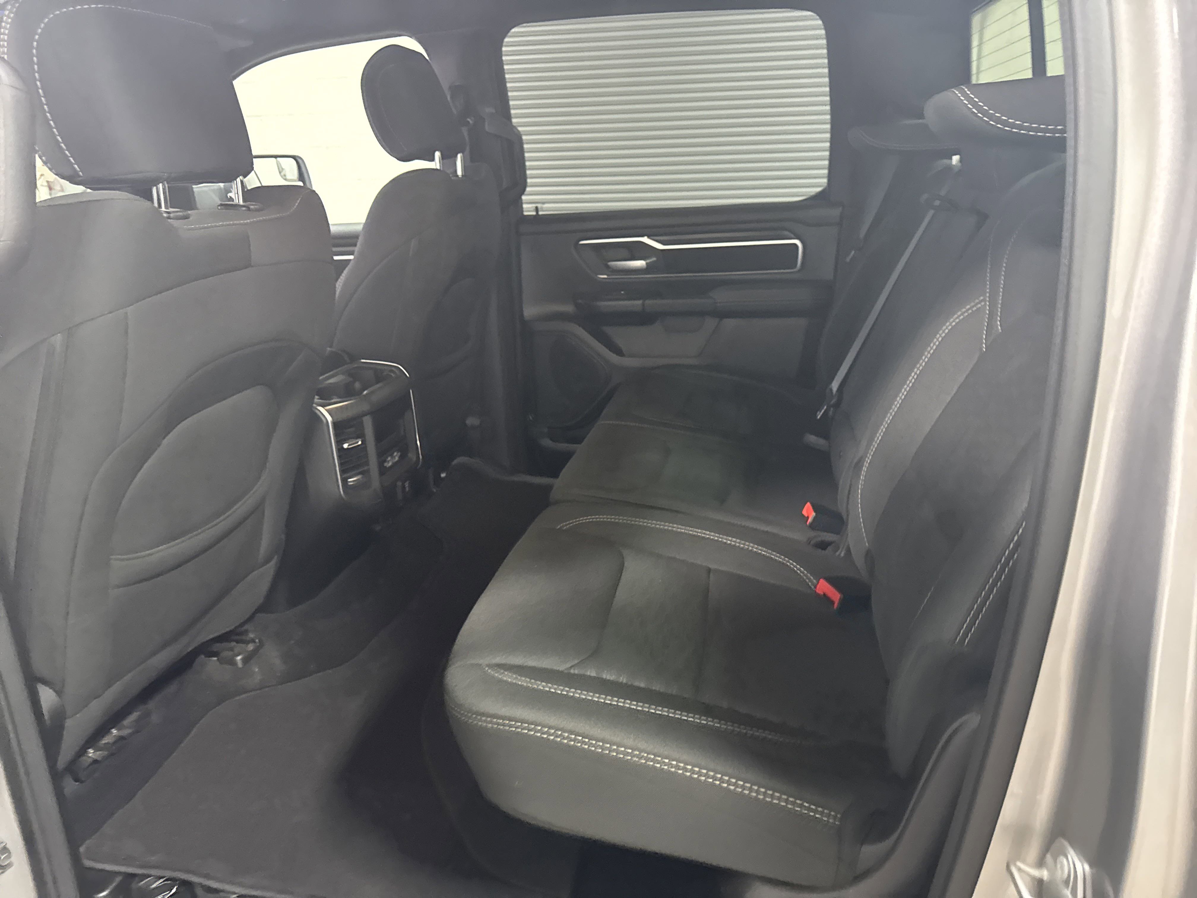 Used 2025 RAM 1500 Big Horn AWD/4WD image 24