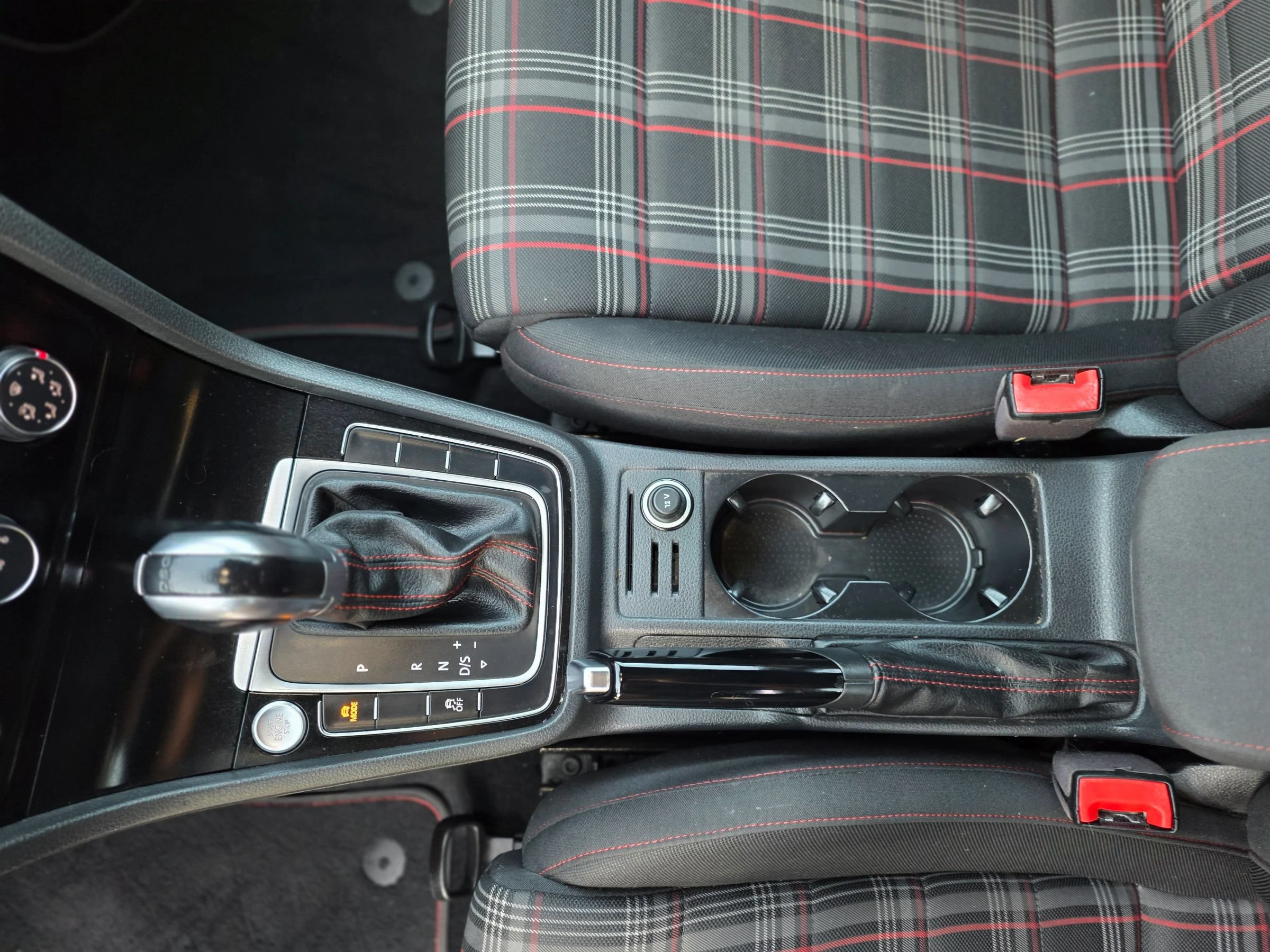 Used 2017 Volkswagen GTI Sport FWD image 19