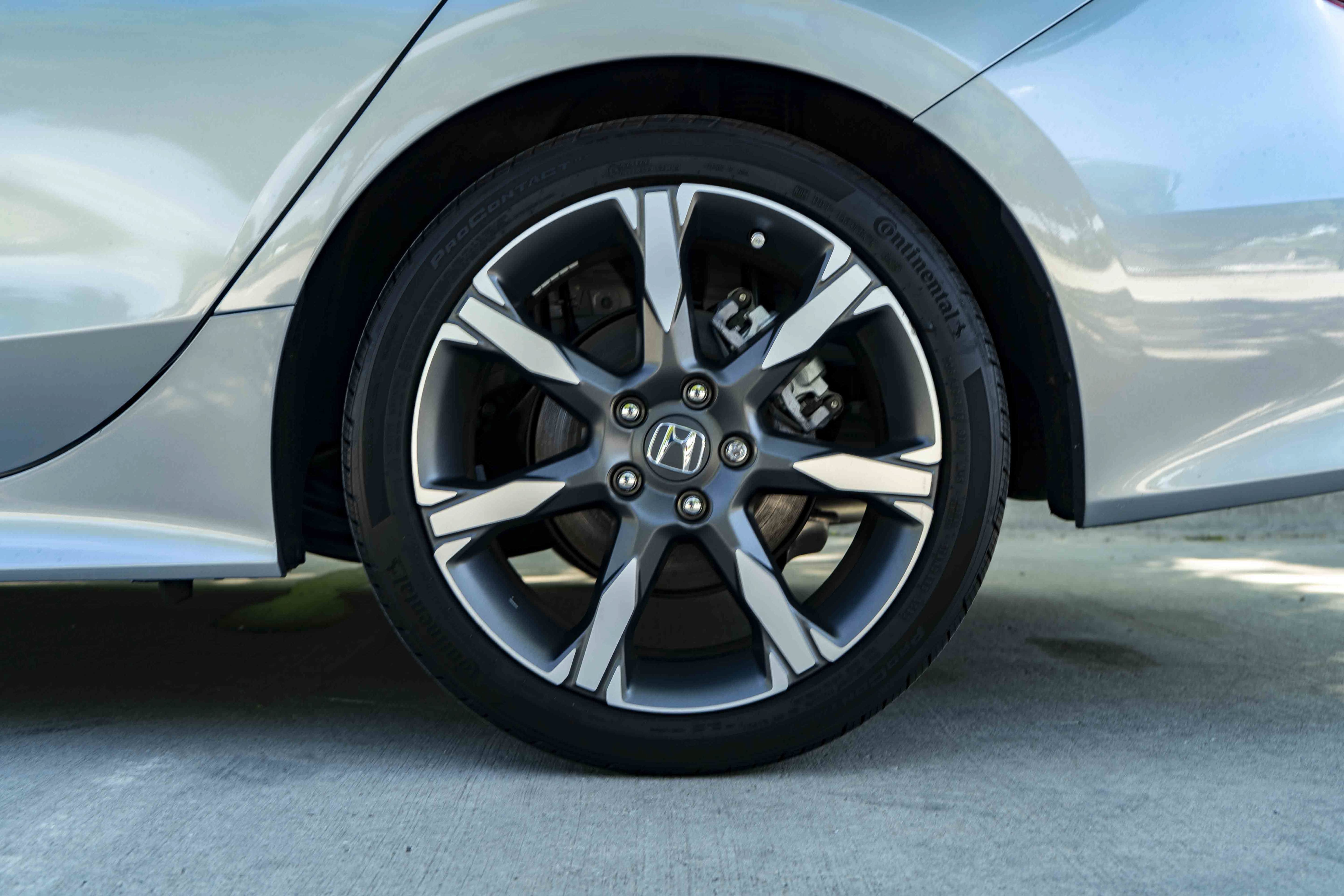 Certified 2026 Honda Civic Sport Touring image 15