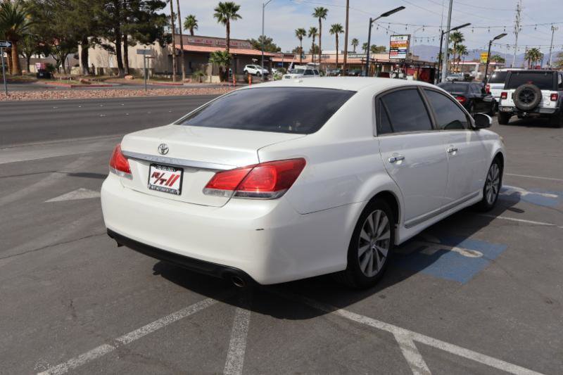 Used 2011 Toyota Avalon Limited FWD image 7