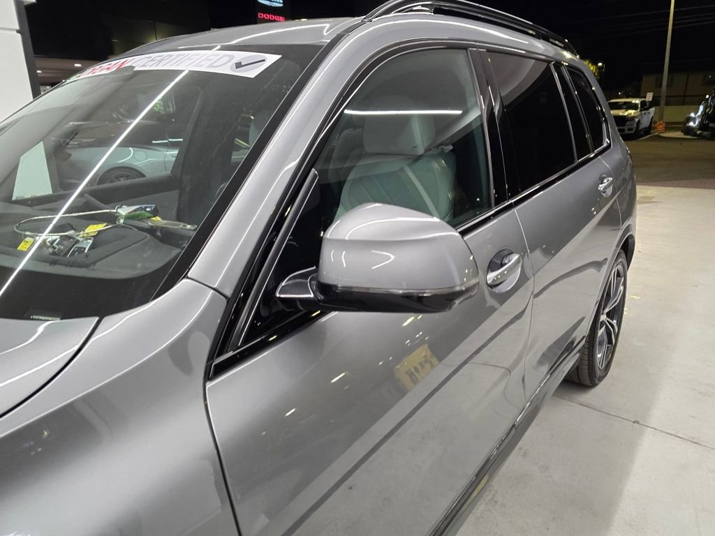 Used 2023 BMW X7 xDrive40i w/ Executive Package image 11