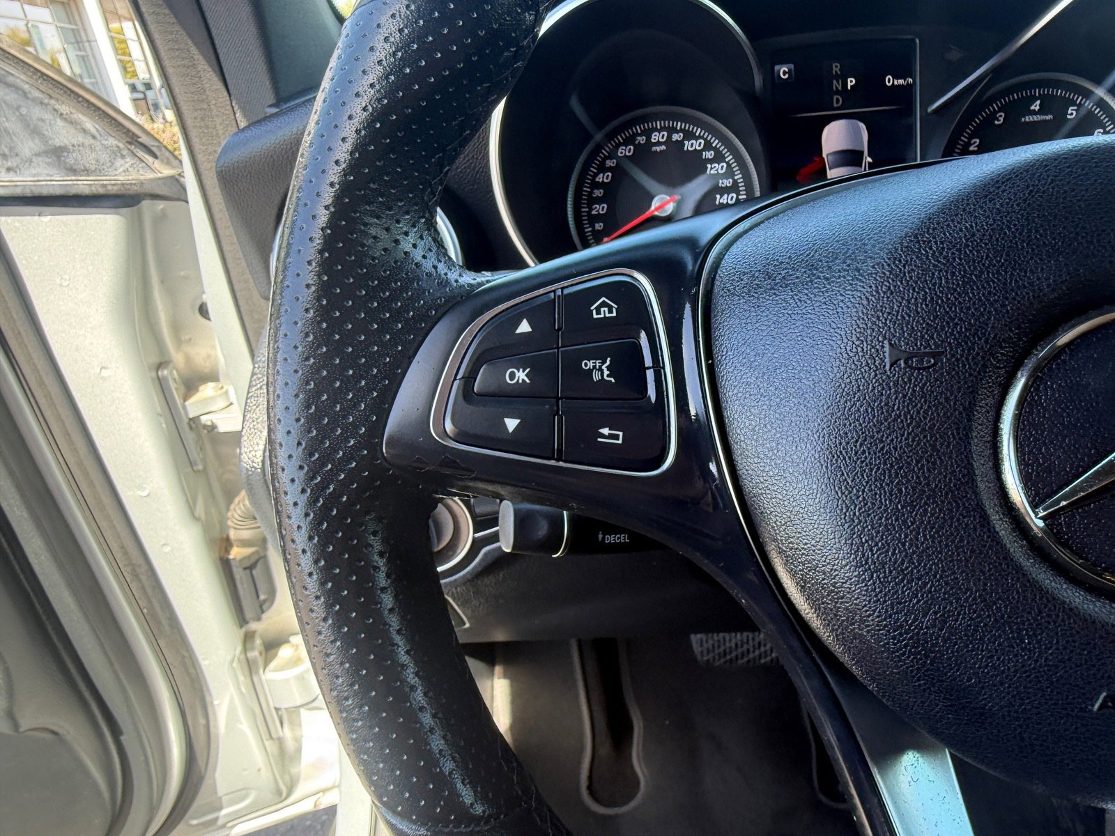 Used 2019 Mercedes-Benz GLC 300 image 29