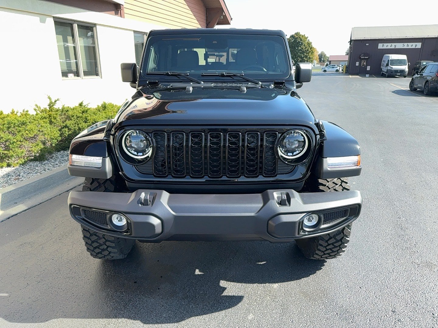 New 2025 Jeep Gladiator Sport AWD/4WD image 2