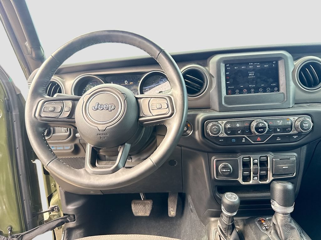 Used 2023 Jeep Wrangler Unlimited w/ Cold Weather Group AWD/4WD image 24