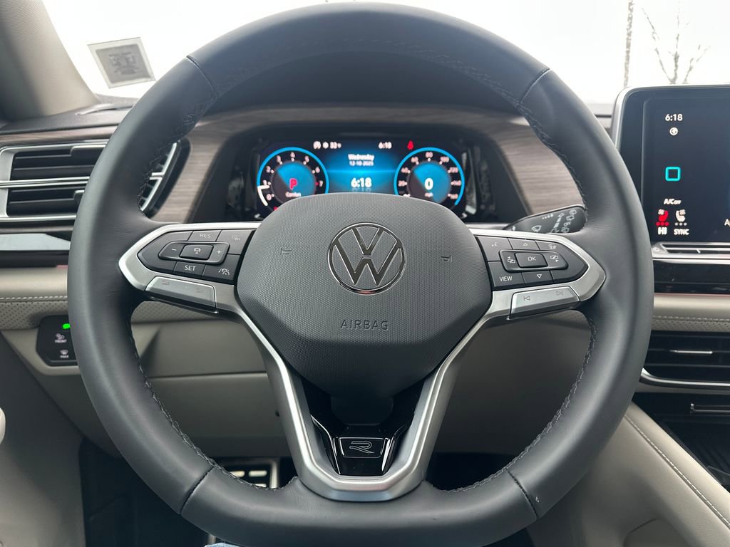 New 2026 Volkswagen Atlas SEL Premium R-Line image 7