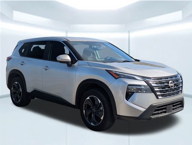 Used 2024 Nissan Rogue SV AWD/4WD image 9