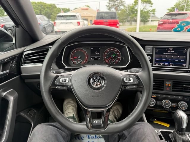 Used 2021 Volkswagen Jetta R-Line w/ R-Line Cold Weather Package FWD image 12