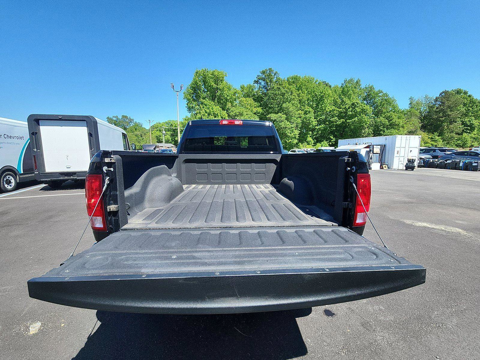 Used 2022 RAM 1500 Tradesman w/ Tradesman SXT Package RWD image 25