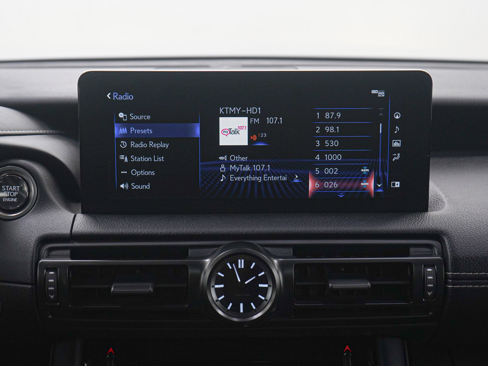 Used 2024 Lexus IS 500 RWD image 16