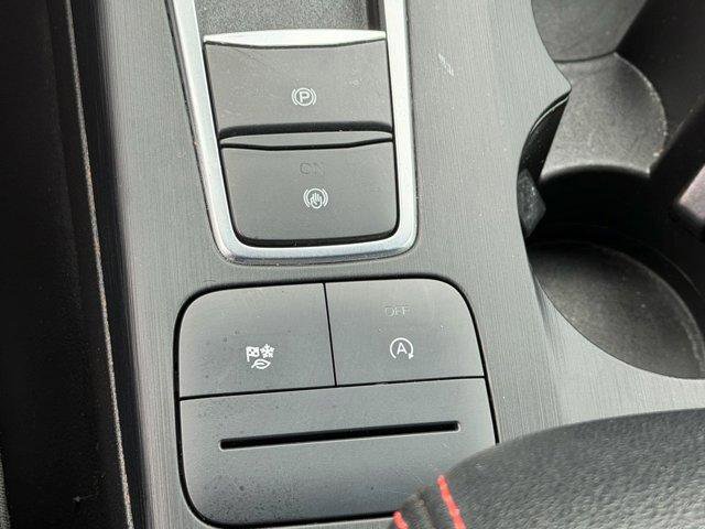Used 2024 Ford Escape ST-Line image 31
