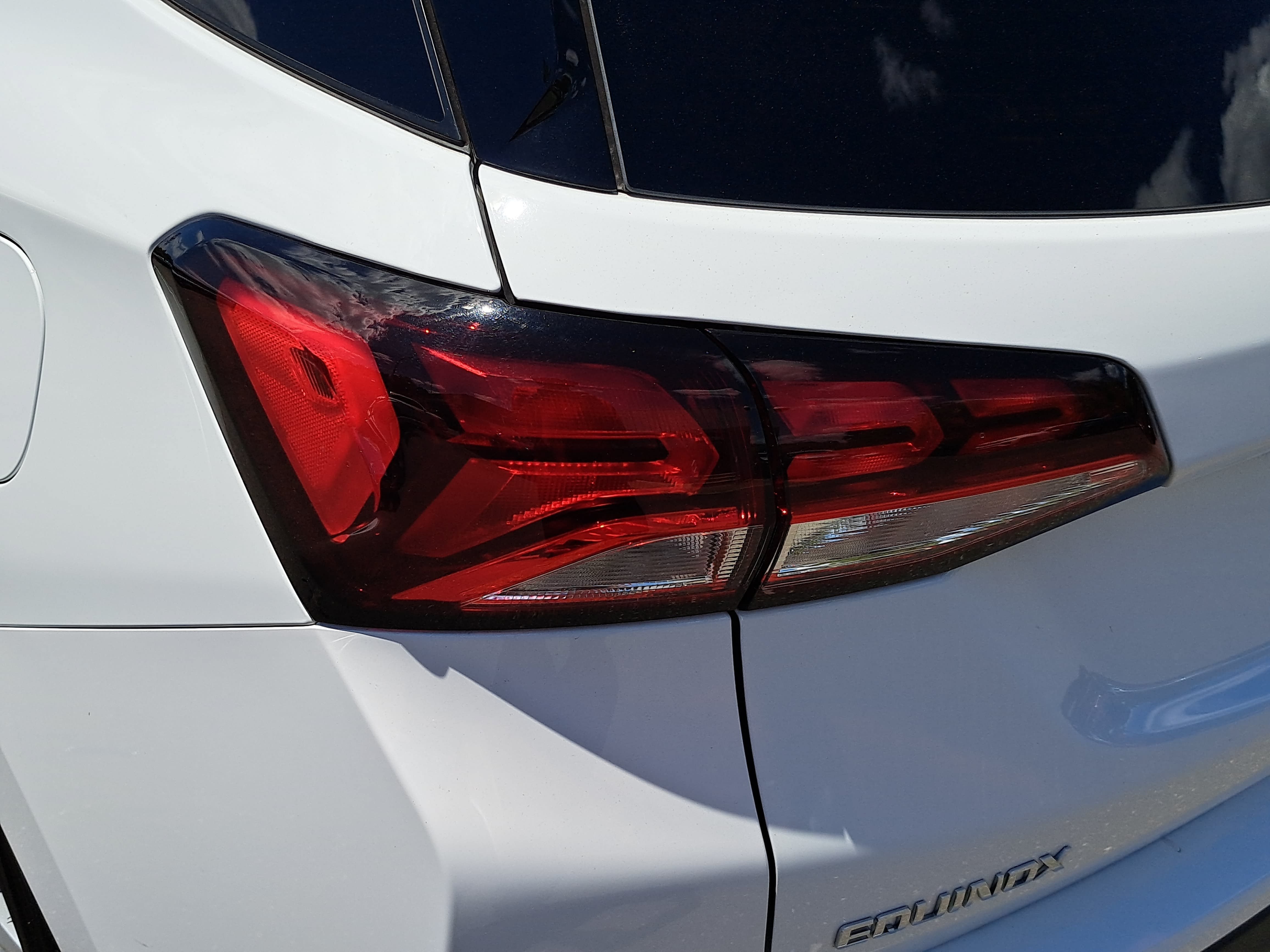Used 2022 Chevrolet Equinox LS w/ LS Convenience Package FWD image 27