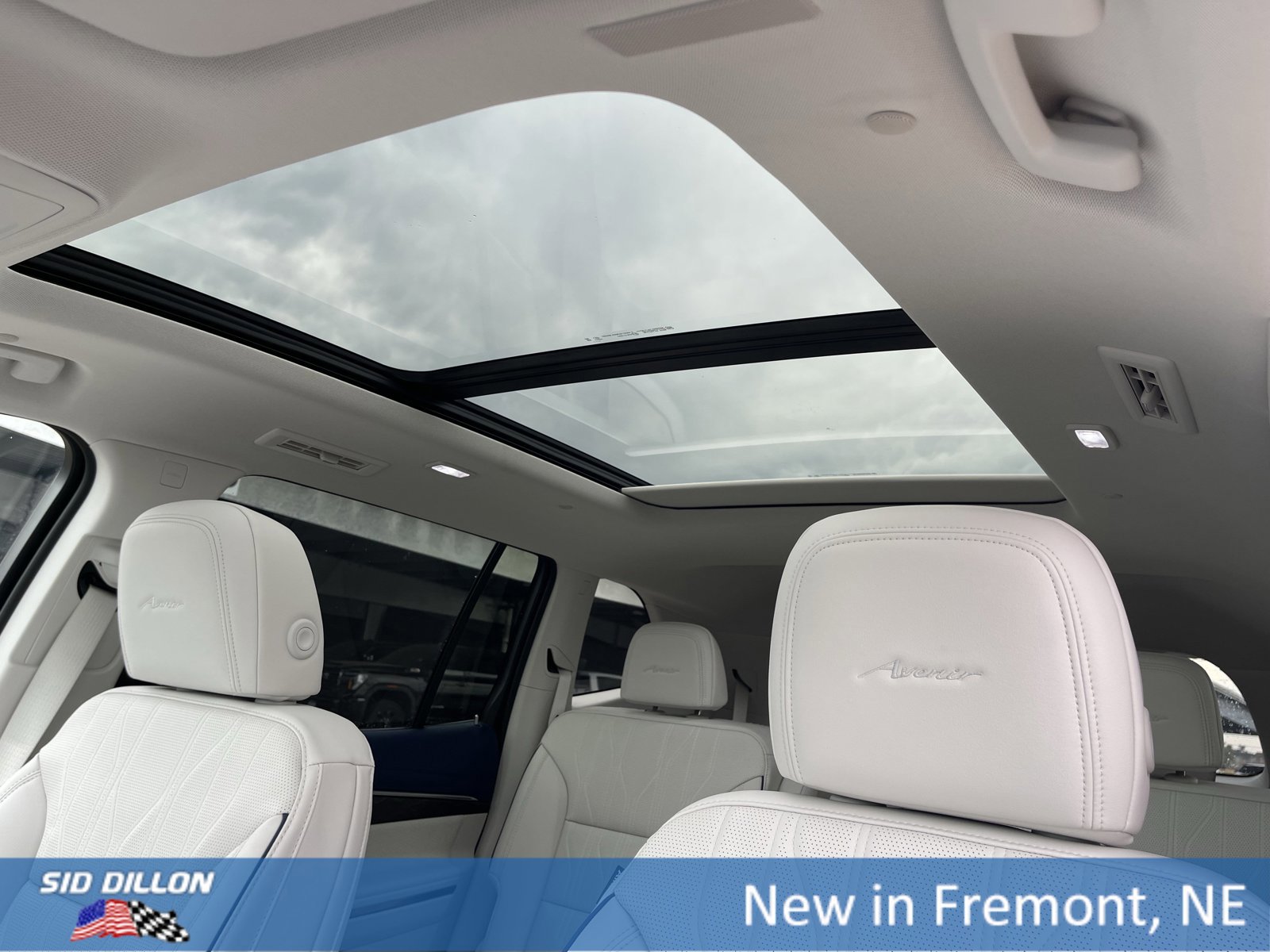 New 2026 Buick Enclave Avenir w/ Super Cruise Package image 10