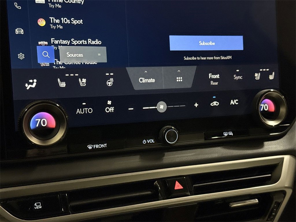 Used 2025 Lexus RX 350h image 15