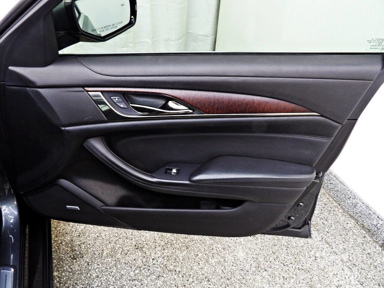 Used 2018 Cadillac CTS Luxury image 11