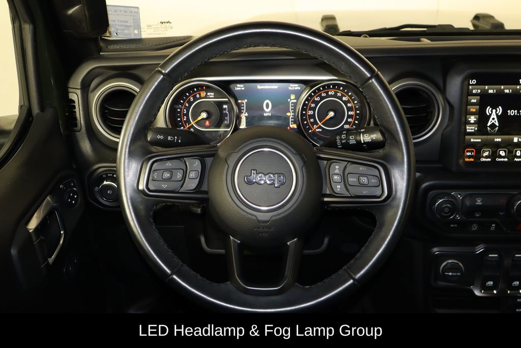 Used 2022 Jeep Wrangler Sport AWD/4WD image 7