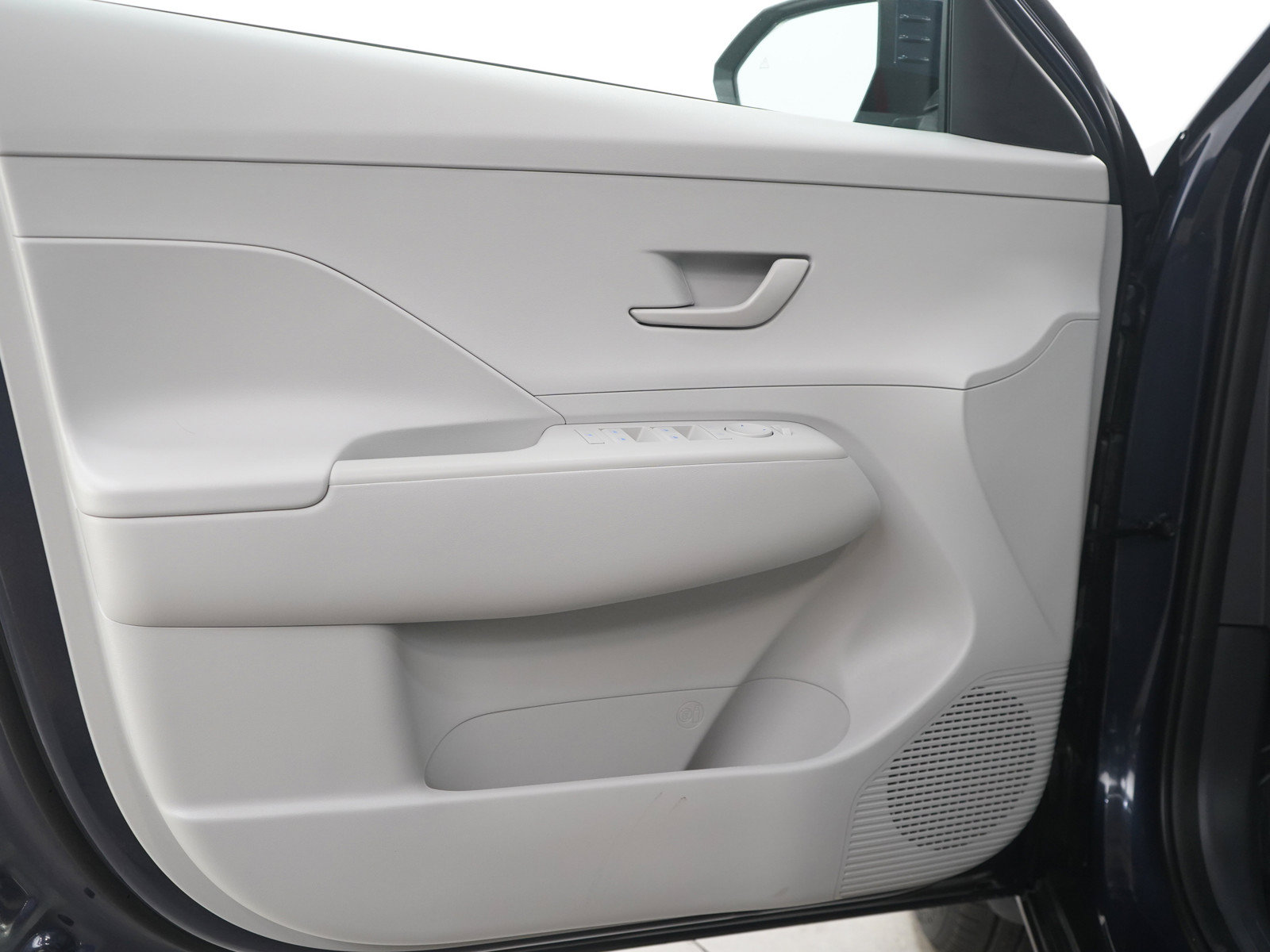 Used 2025 Hyundai Kona SEL AWD/4WD image 18