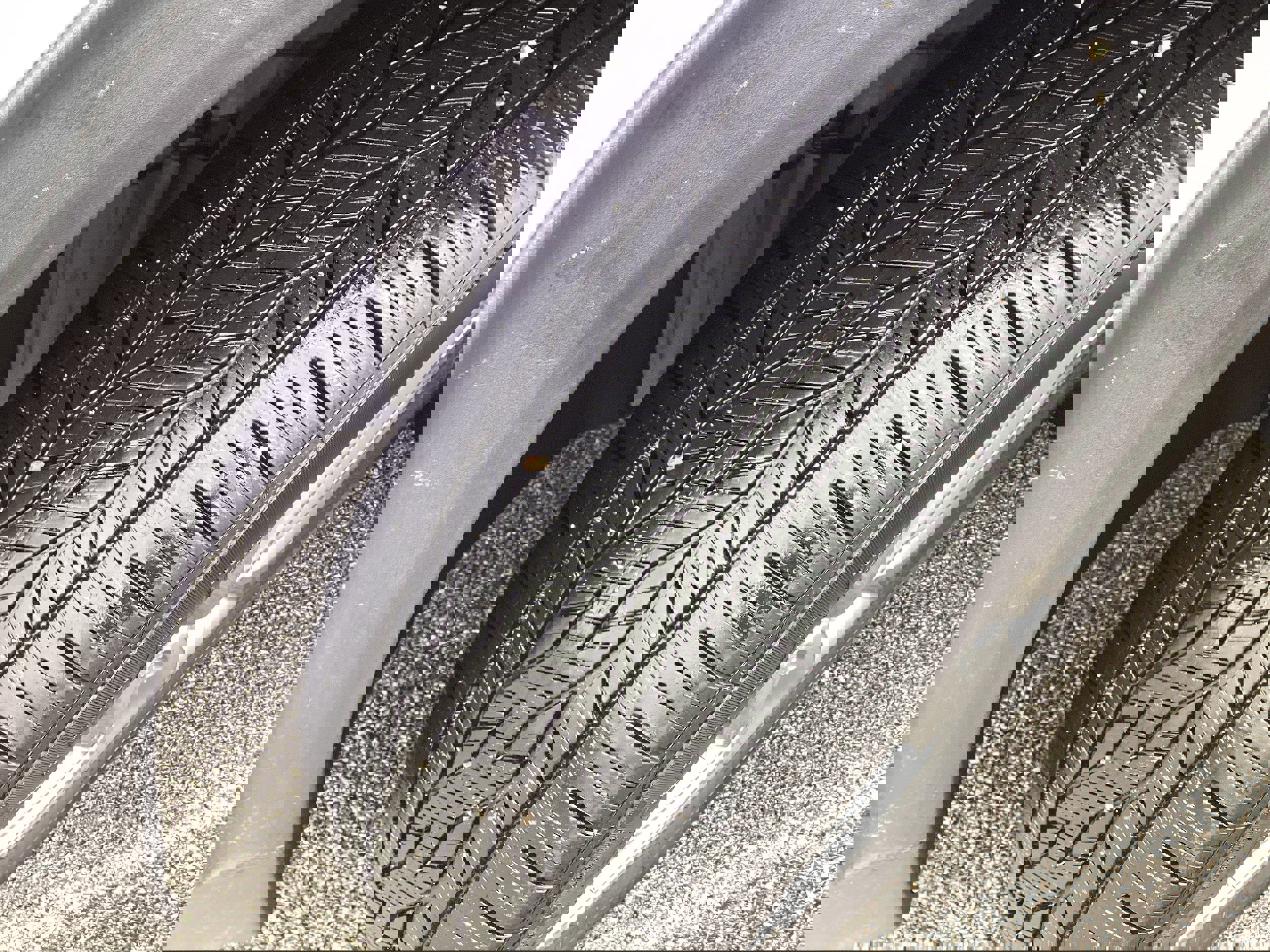 Used 2025 Buick Enclave Preferred image 10