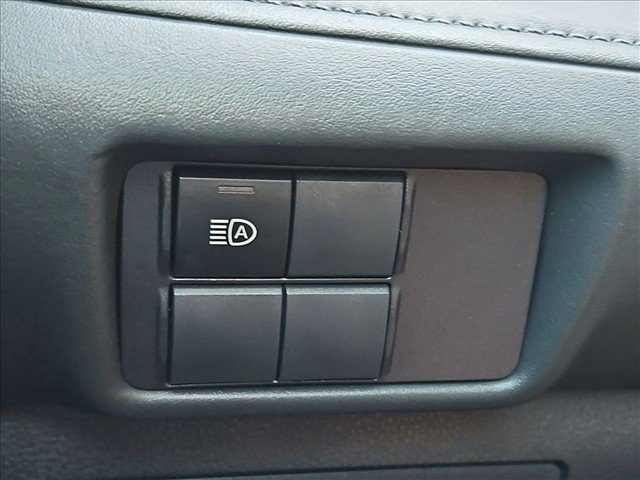 Used 2026 Toyota Highlander XLE AWD/4WD image 16