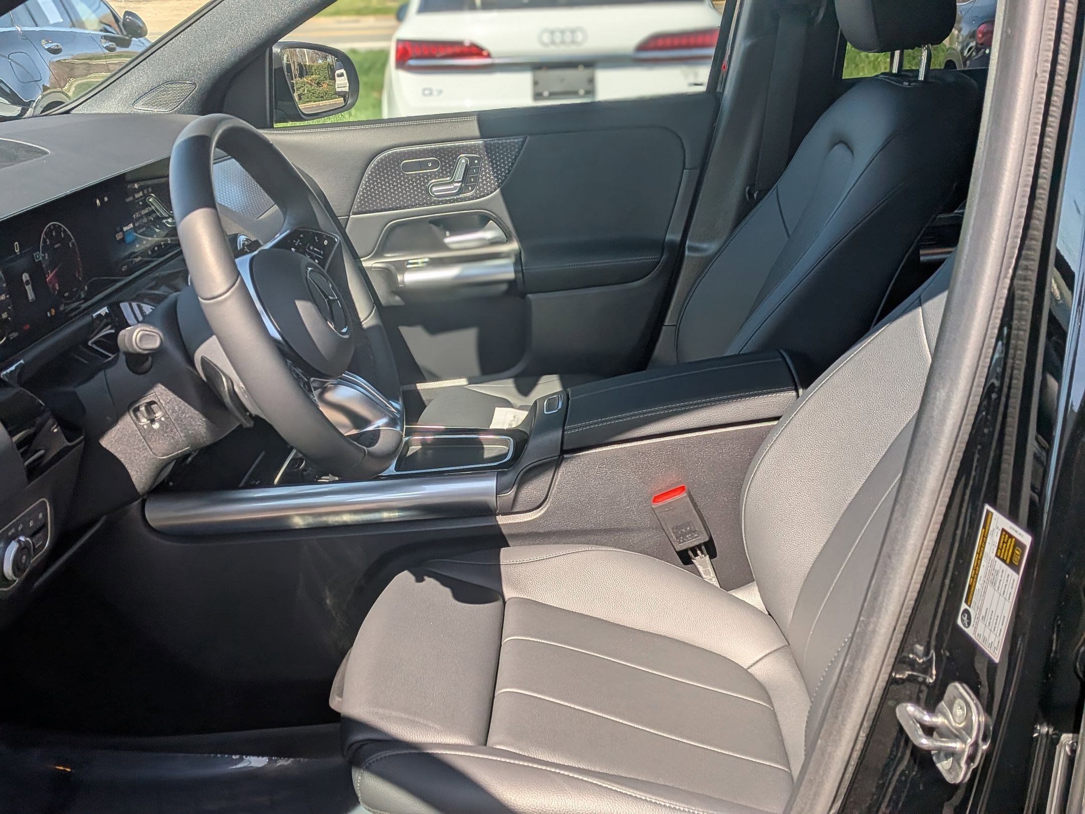 Certified 2025 Mercedes-Benz GLA 250 GLA 250 image 14