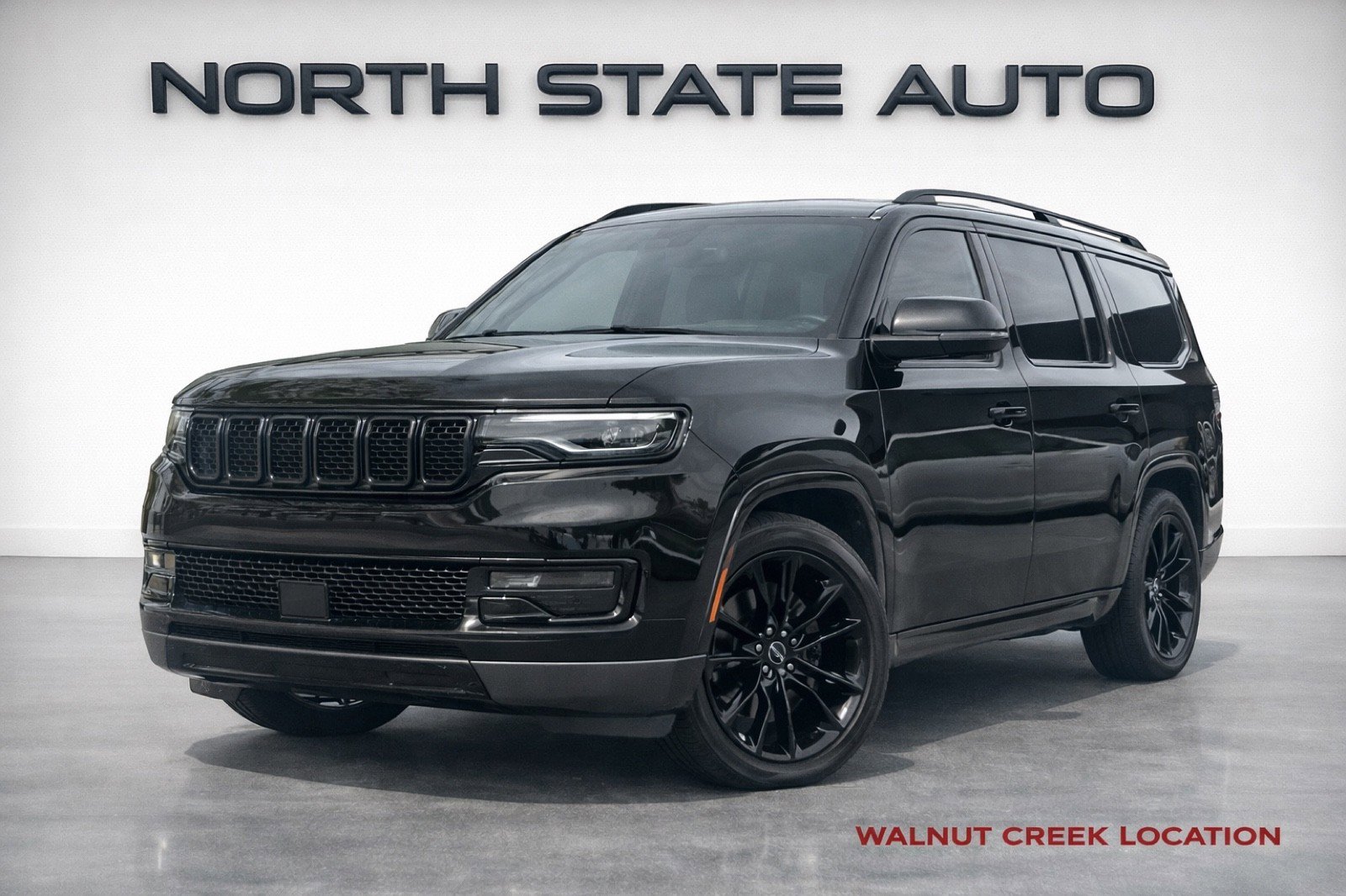 Used 2022 Jeep Wagoneer Series III w/ Premium Group I image 1