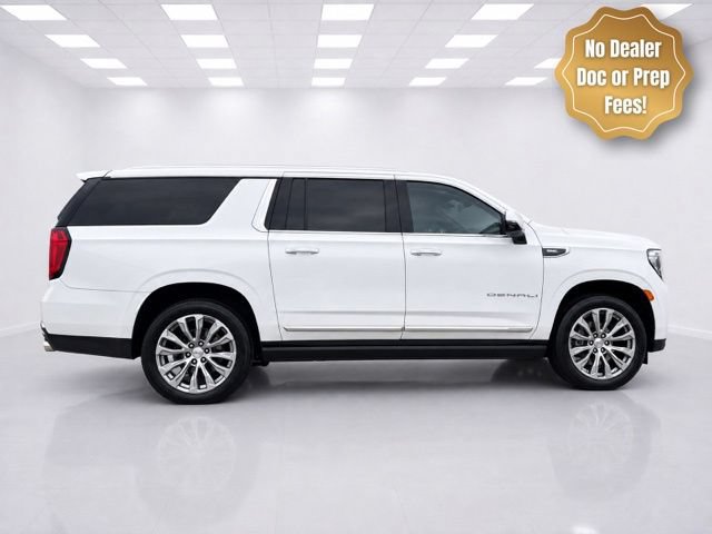 Used 2021 GMC Yukon XL Denali w/ Denali Premium Package AWD/4WD image 1