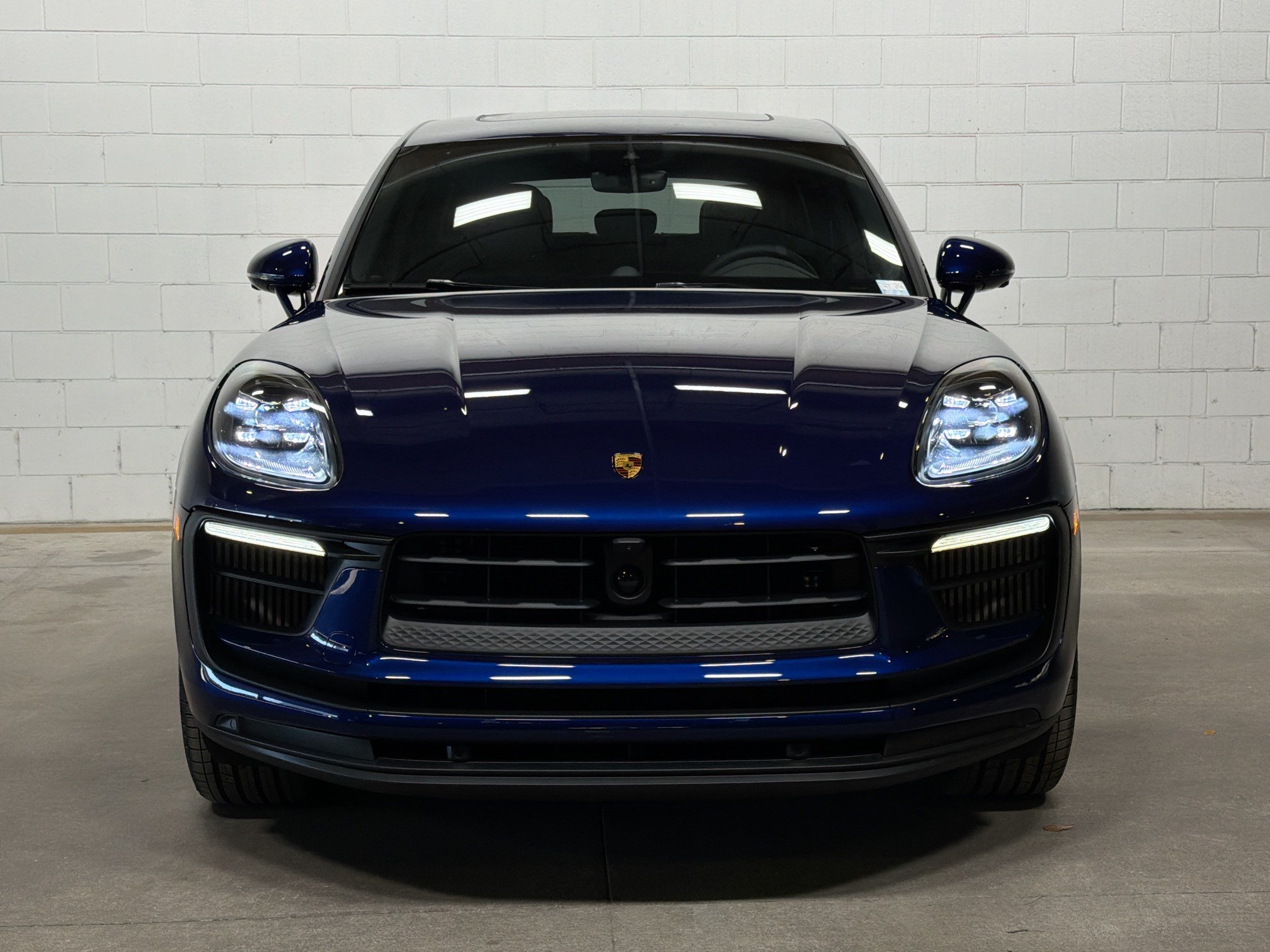 Certified 2026 Porsche Macan S AWD/4WD image 9