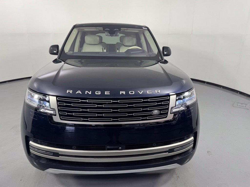 Used 2023 Land Rover Range Rover Long Wheelbase Autobiography AWD/4WD image 2