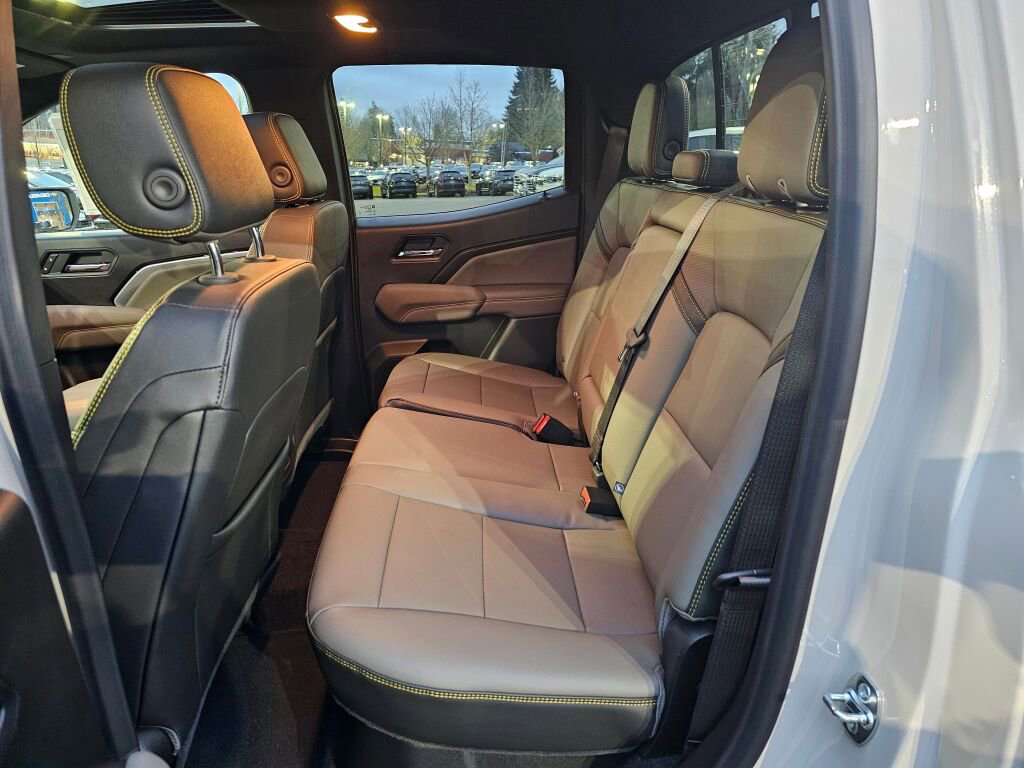 New 2026 Chevrolet Colorado ZR2 w/ Technology Package image 23