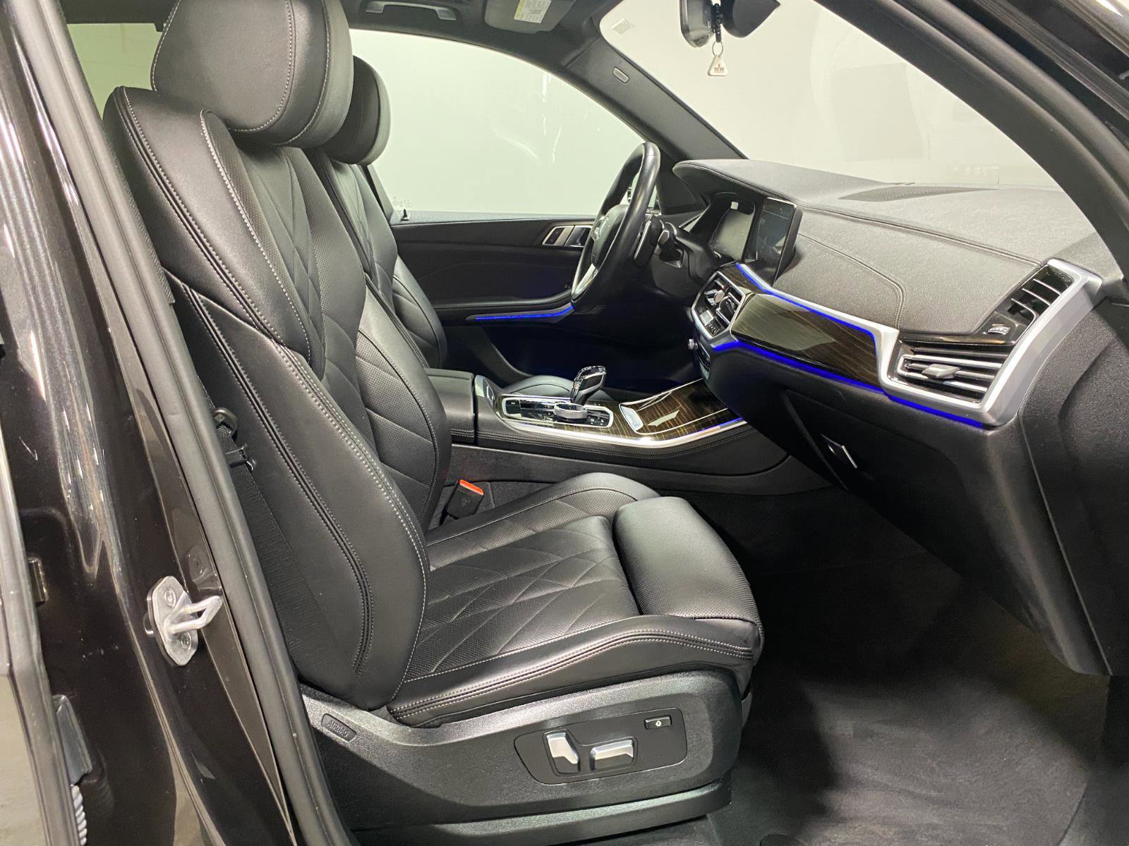 Certified 2023 BMW X5 xDrive40i w/ Executive Package image 16