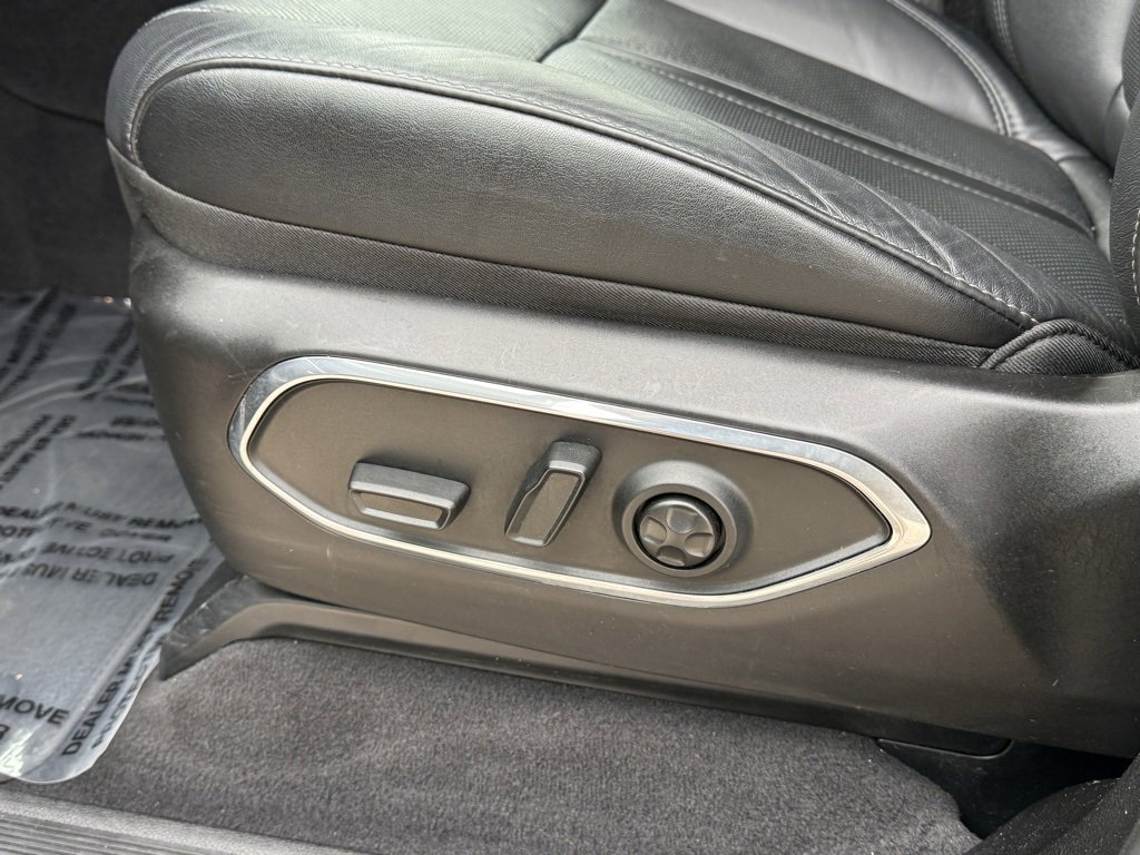 Used 2024 Jeep Wagoneer L Series II w/ Flexible Seating Group image 20