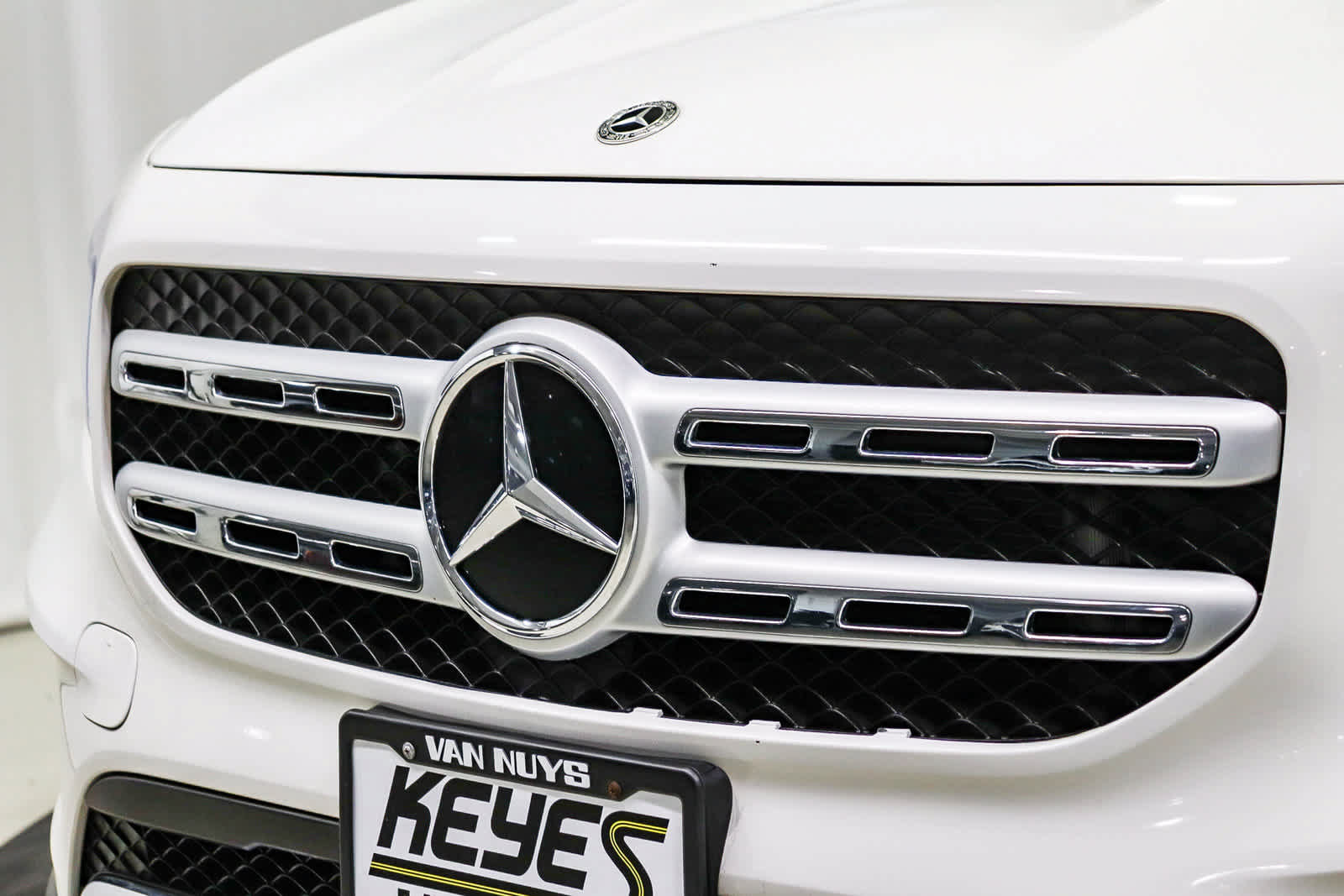 Used 2023 Mercedes-Benz GLB 250 image 8