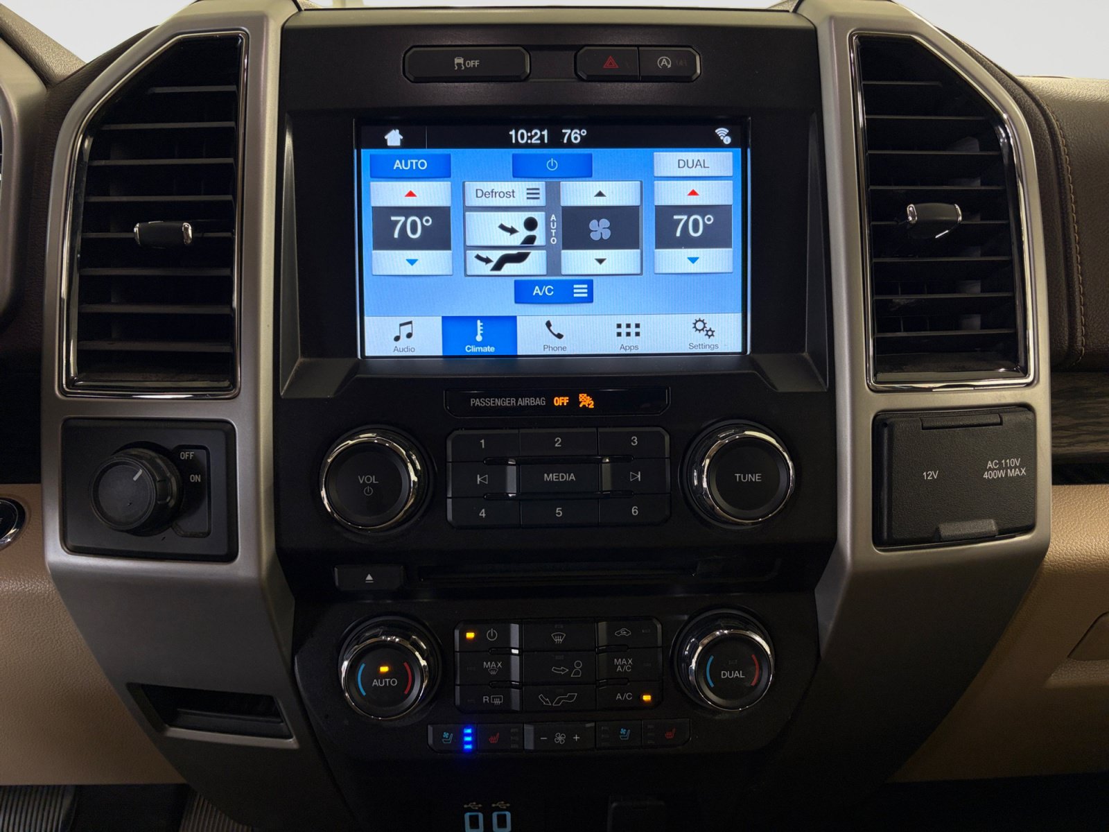 Used 2018 Ford F150 Lariat RWD image 17