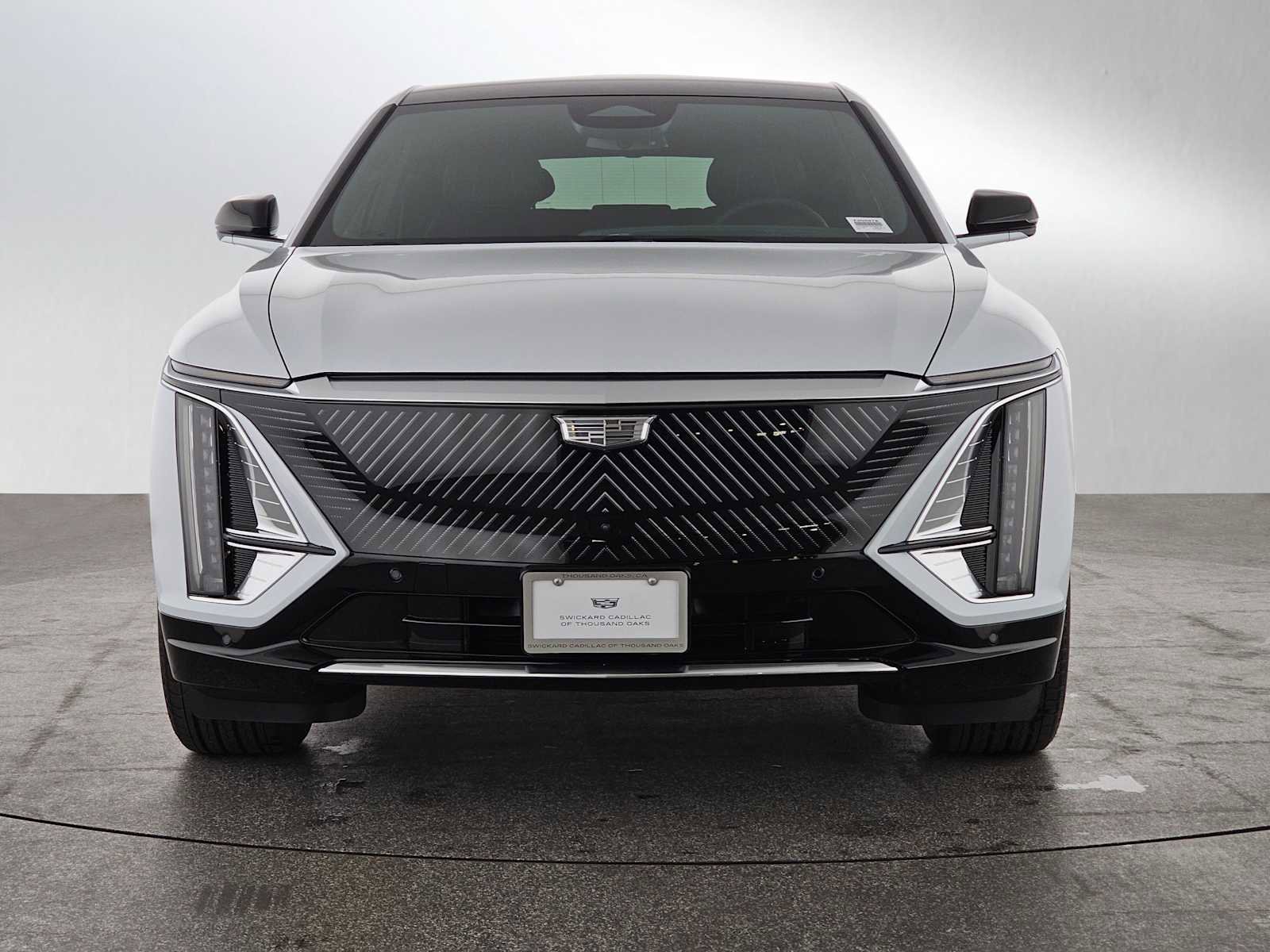 New 2026 Cadillac Lyriq Luxury image 8