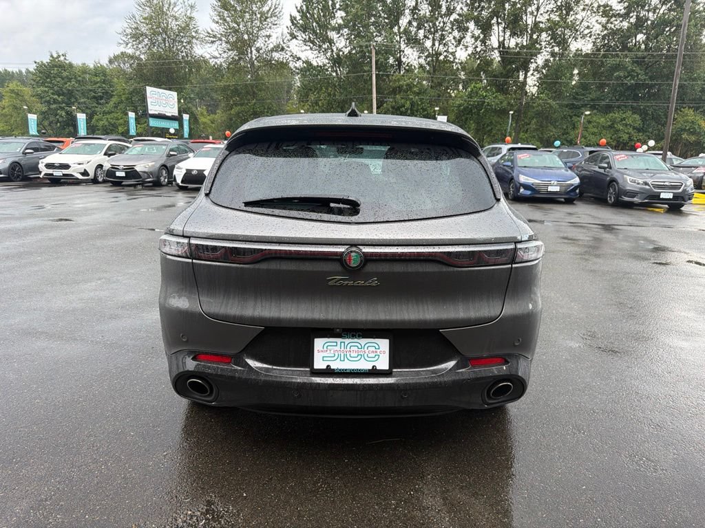 Used 2024 Alfa Romeo Tonale Veloce AWD/4WD image 5