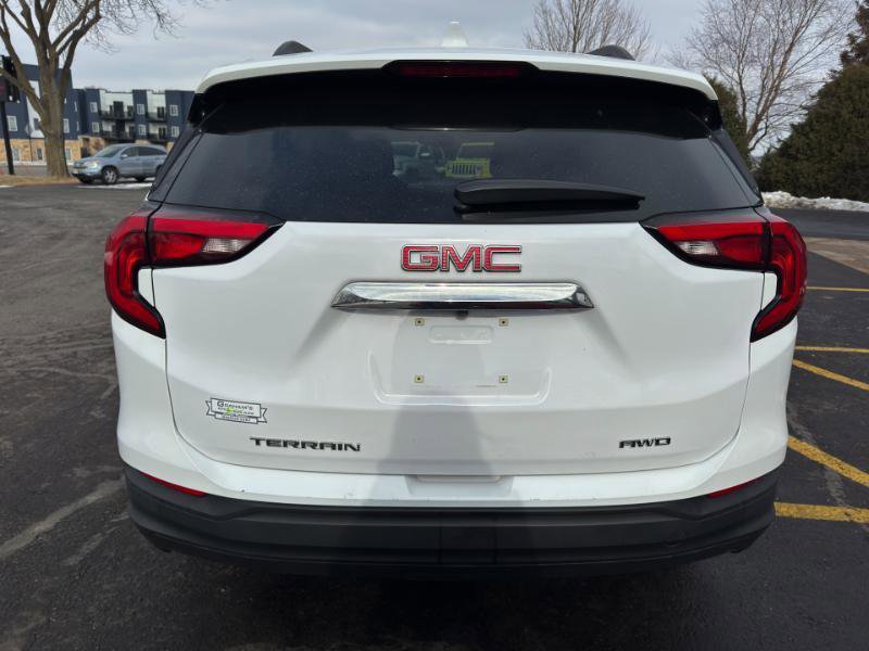 Used 2018 GMC Terrain SLE w/ Driver Convenience Package image 5