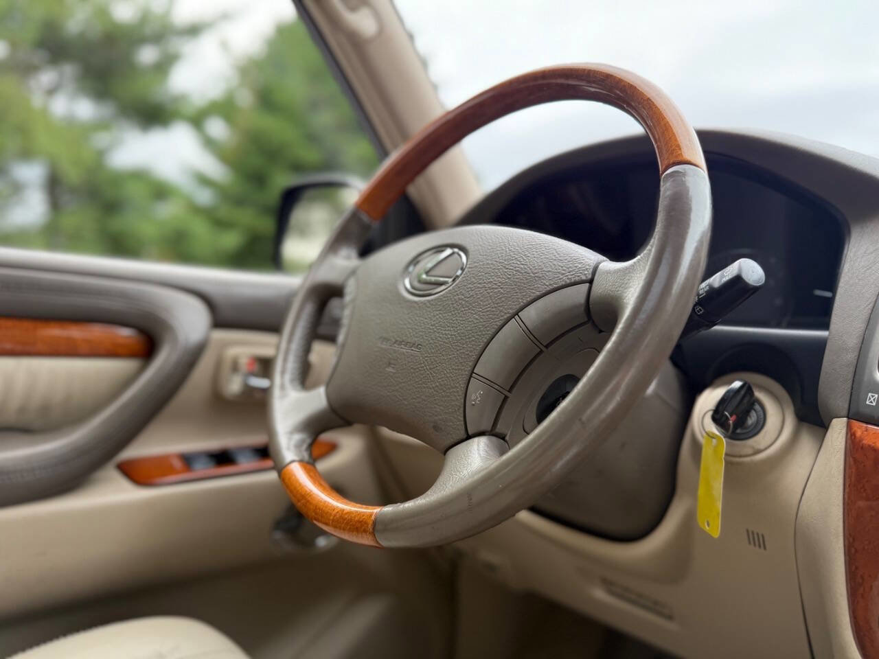 Used 2003 Lexus LX 470 4WD image 33